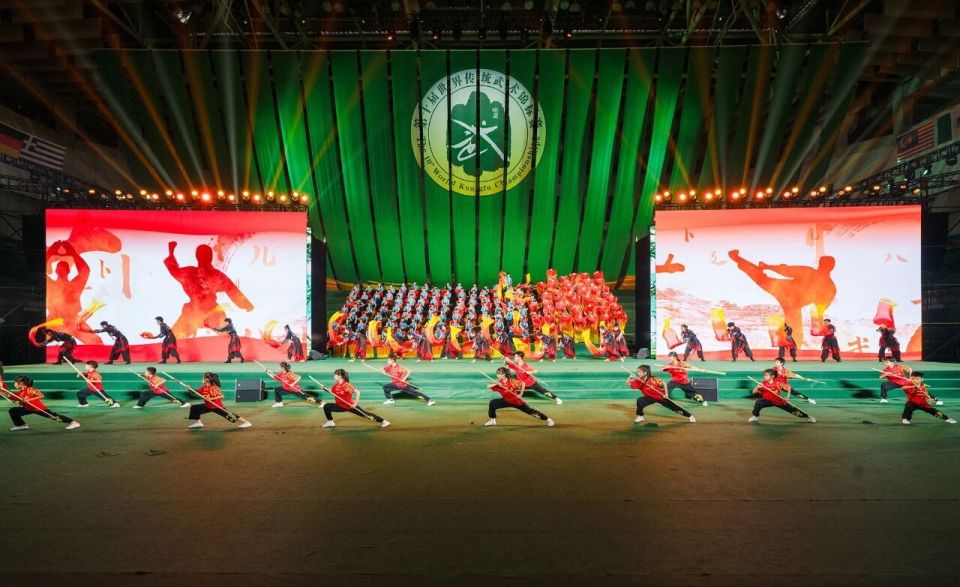 backg, 线上直播共, block backg, 线上直播共, block